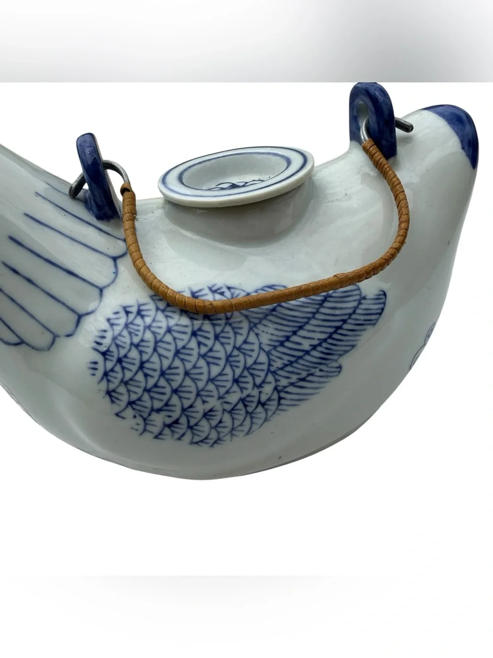 Williams Sonoma Grande Cuisine Blue White Chicken Bud Vase Chinoiserie Decor